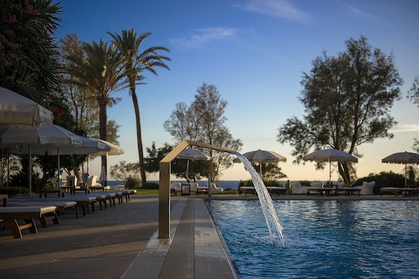 Indoor pool, seasonal outdoor pool, free cabanas, pool umbrellas - Grecian Sands Hotel (Ayia Napa)