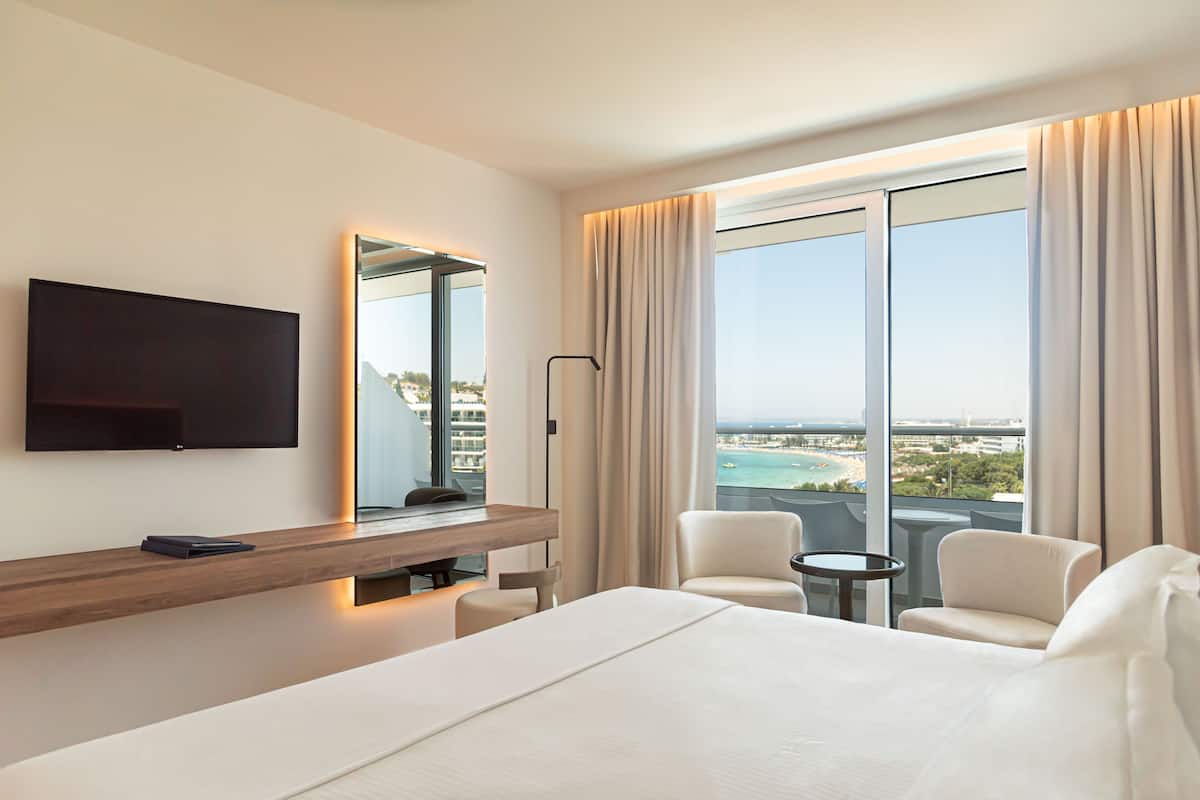 Superior Room, 1 King Bed, Sea View | View from room