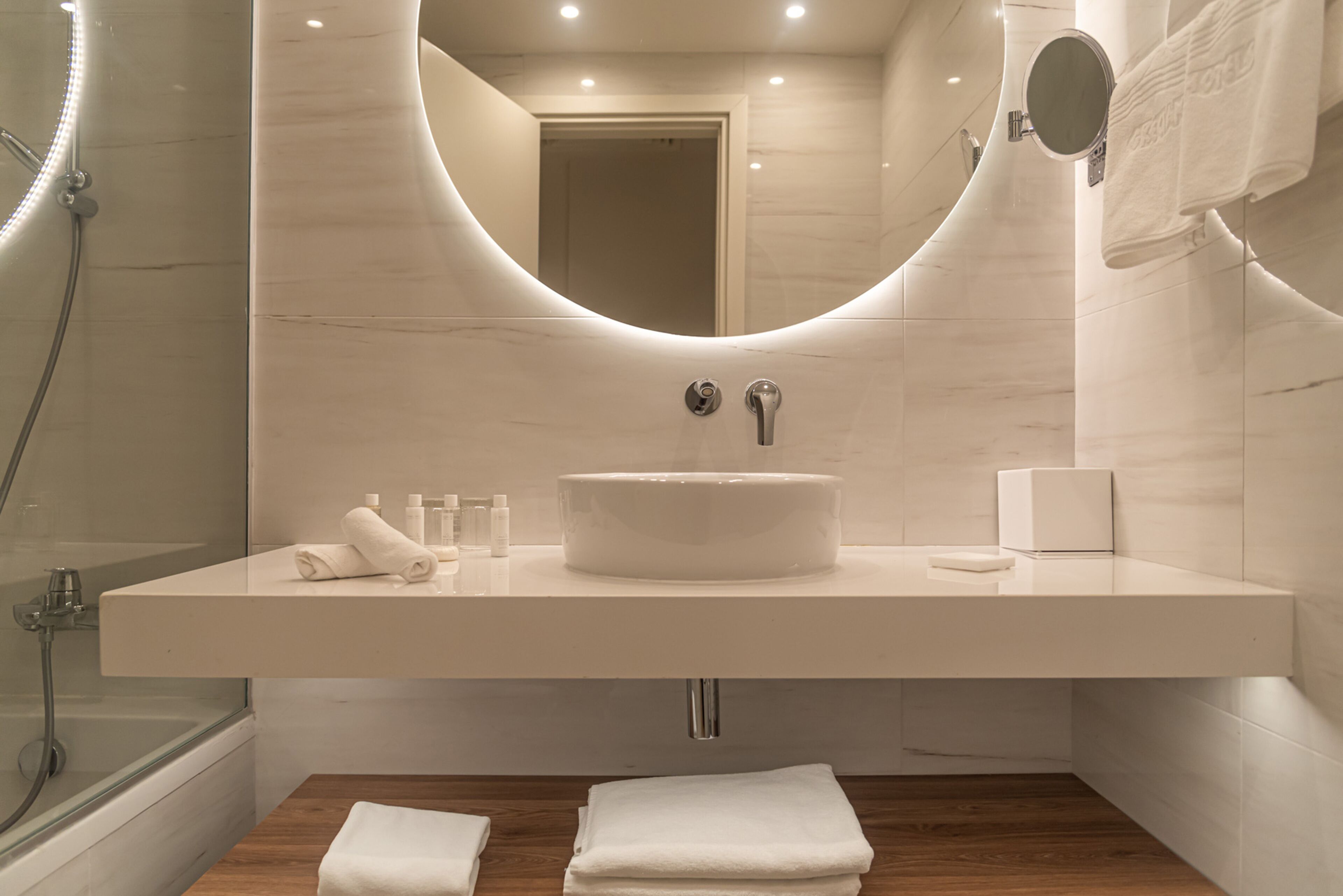 Photo - Grecian Sands Hotel