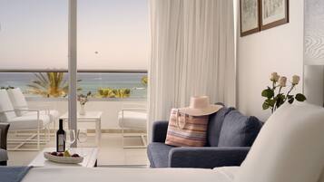 Studio, Meerblick | 1 Schlafzimmer, Minibar, Zimmersafe, Schreibtisch