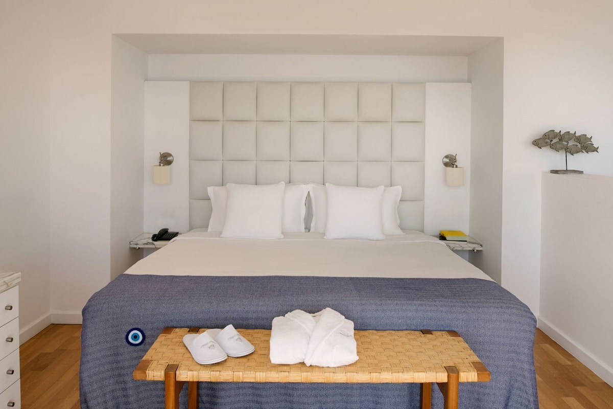 1 bedroom, minibar, in-room safe, desk