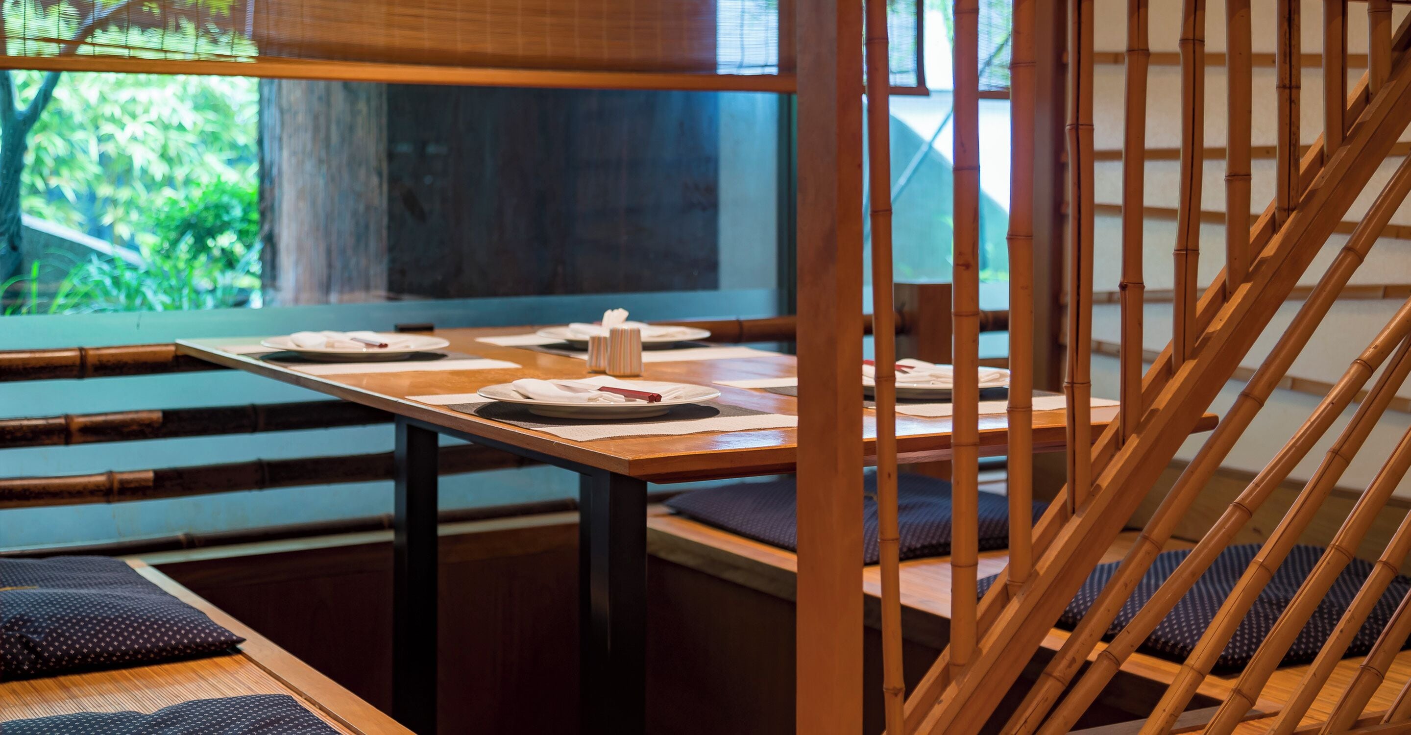 2 restaurants, breakfast, dinner served; japanese cuisine