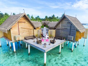 Couples treatment room(s), sauna, body treatments, Swedish massages - Constance Moofushi All Inclusive (Moofushi Island)