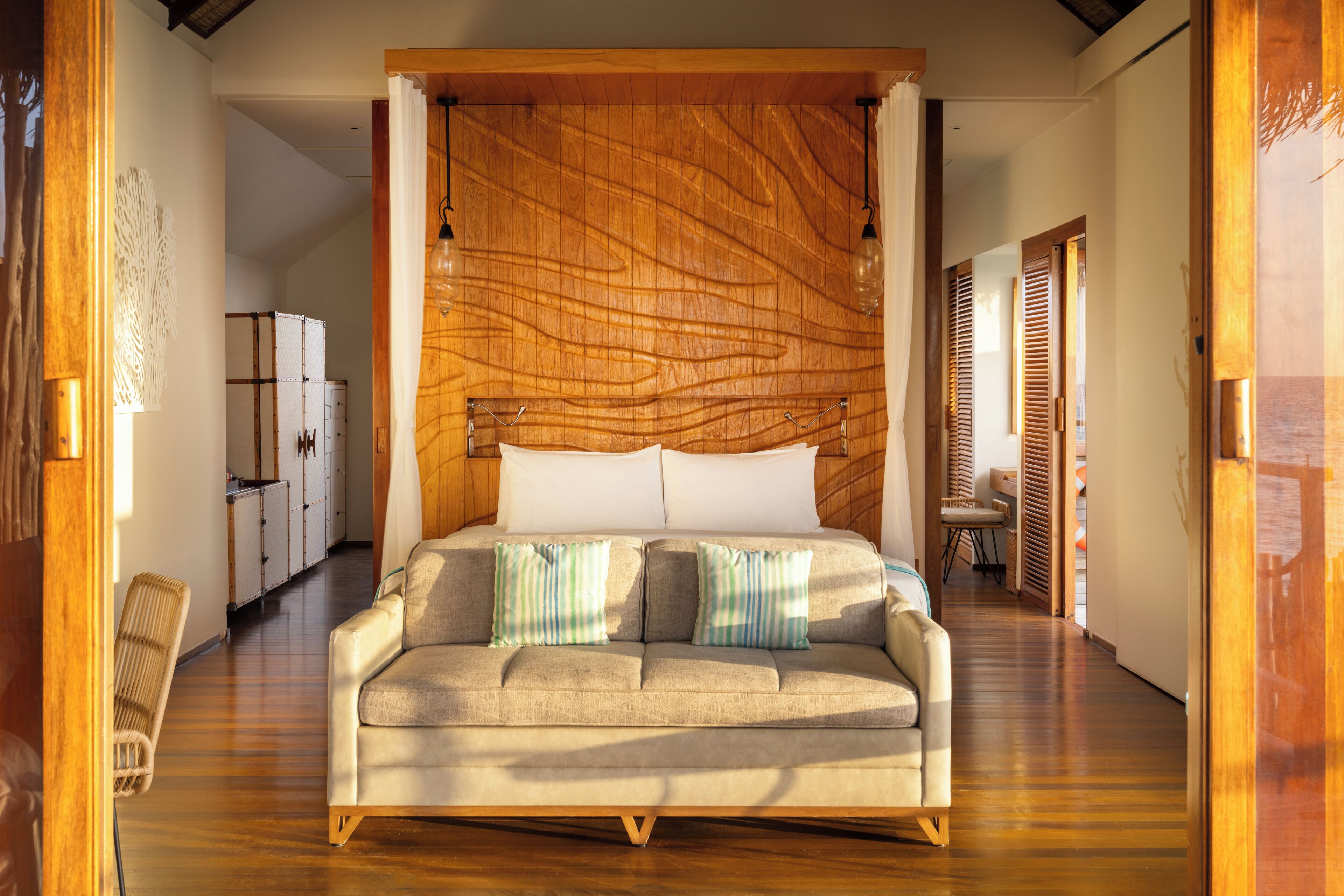 Senior Villa (Water) | Free minibar items, in-room safe, rollaway beds, free WiFi