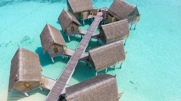 Couples treatment rooms, sauna, body treatments, Swedish massages