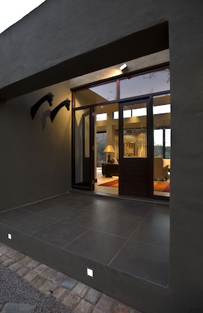 Property entrance - Legend Golf & Safari Resort (Mookgopong)