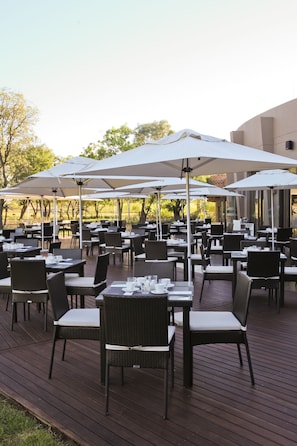 Restaurant - Legend Golf & Safari Resort (Mookgopong)