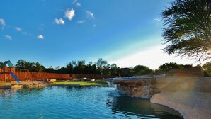 3 outdoor pools - Legend Golf & Safari Resort (Mookgopong)