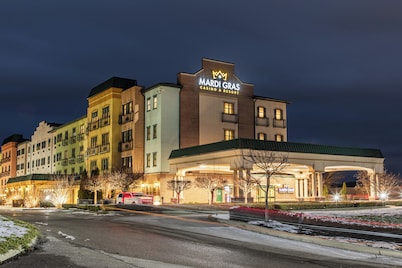 Mardi Gras Casino & Resort