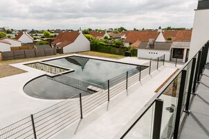 Piscine extérieure (ouverte en saison)