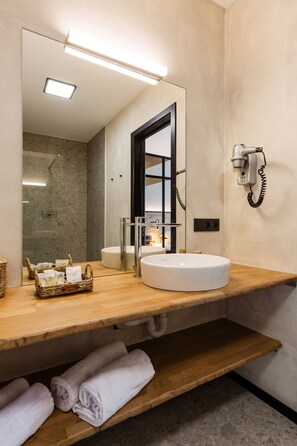 Comfort Twin Room | Bathroom - C-Hotels Zeegalm (Middelkerke)