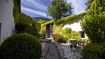 Standaard tweepersoonskamer, 2 eenpersoonsbedden | Uitzicht vanuit de kamer