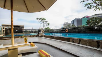 Outdoor pool, sun loungers