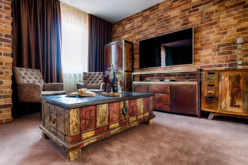 ดีลักซ์สตูดิโอ | บริเวณนั่งเล่น | ทีวี