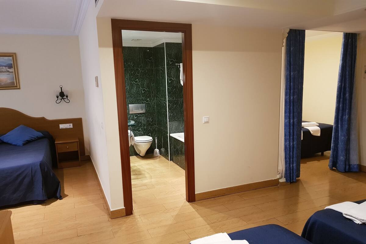 Family Room, Canal View | In-room safe, desk, soundproofing, WiFi (free)