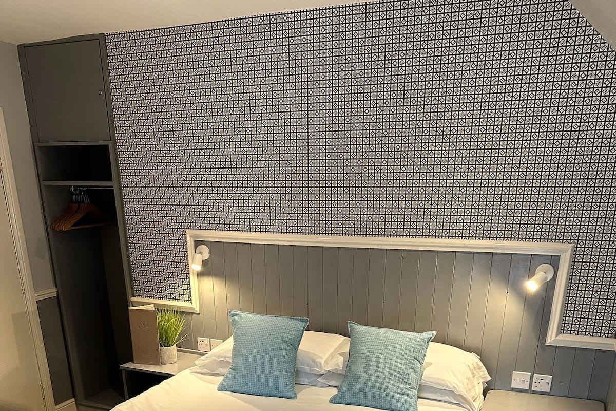 In-room safe, iron/ironing board, free WiFi