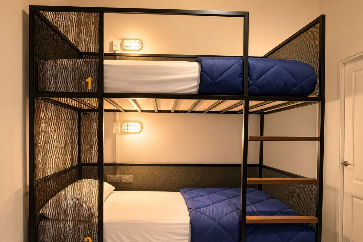 WiFi (free), bed sheets