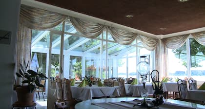 Hotel Zum Neuen Schwan