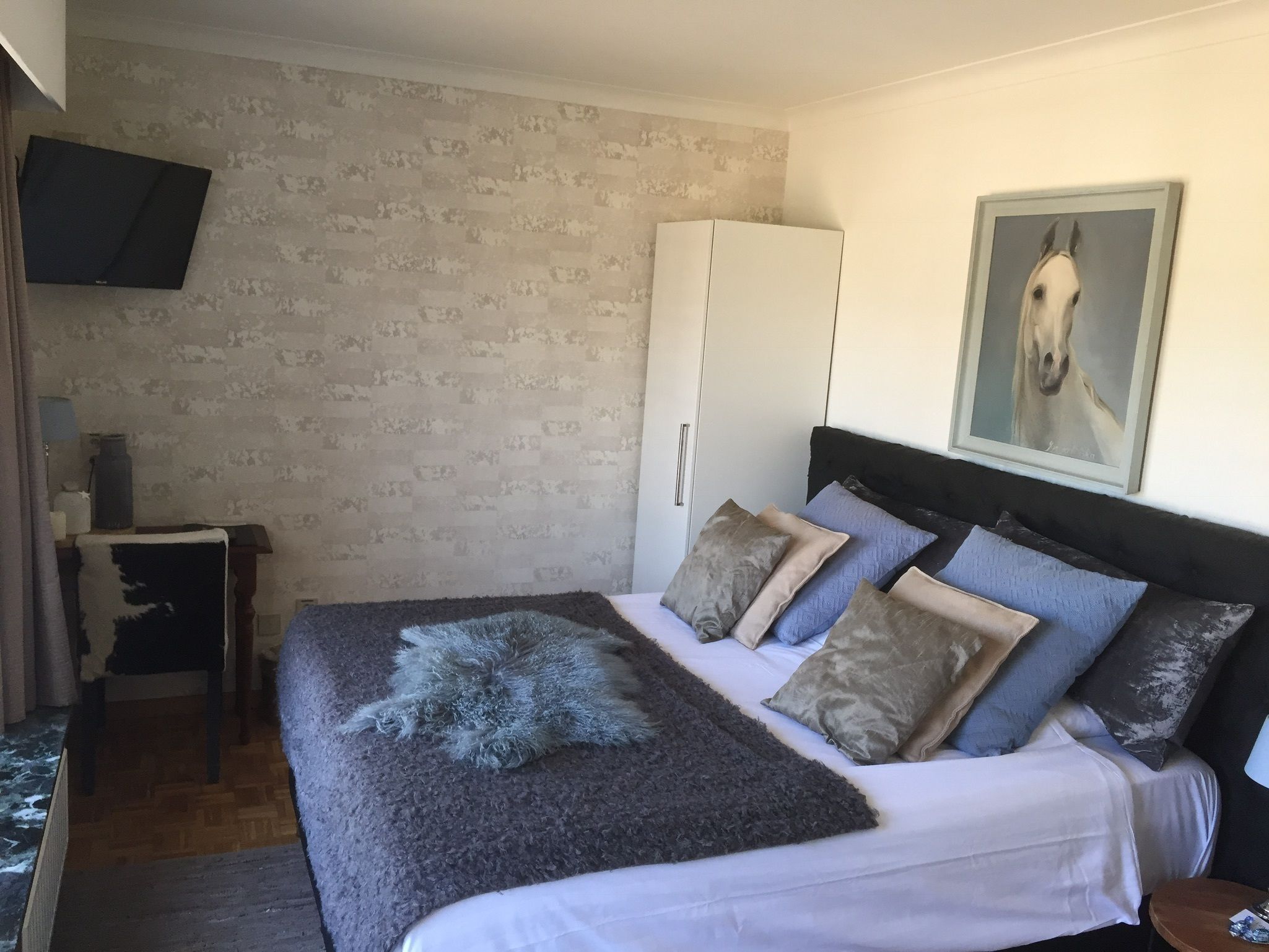 grand double room | 1 bedroom, desk, free wifi, bed sheets