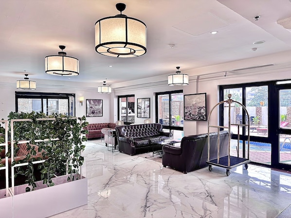 Reception - Victoria Crown Plaza Hotel (Lagos)