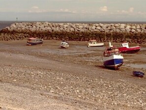 Beach - The Northwood (Colwyn Bay)