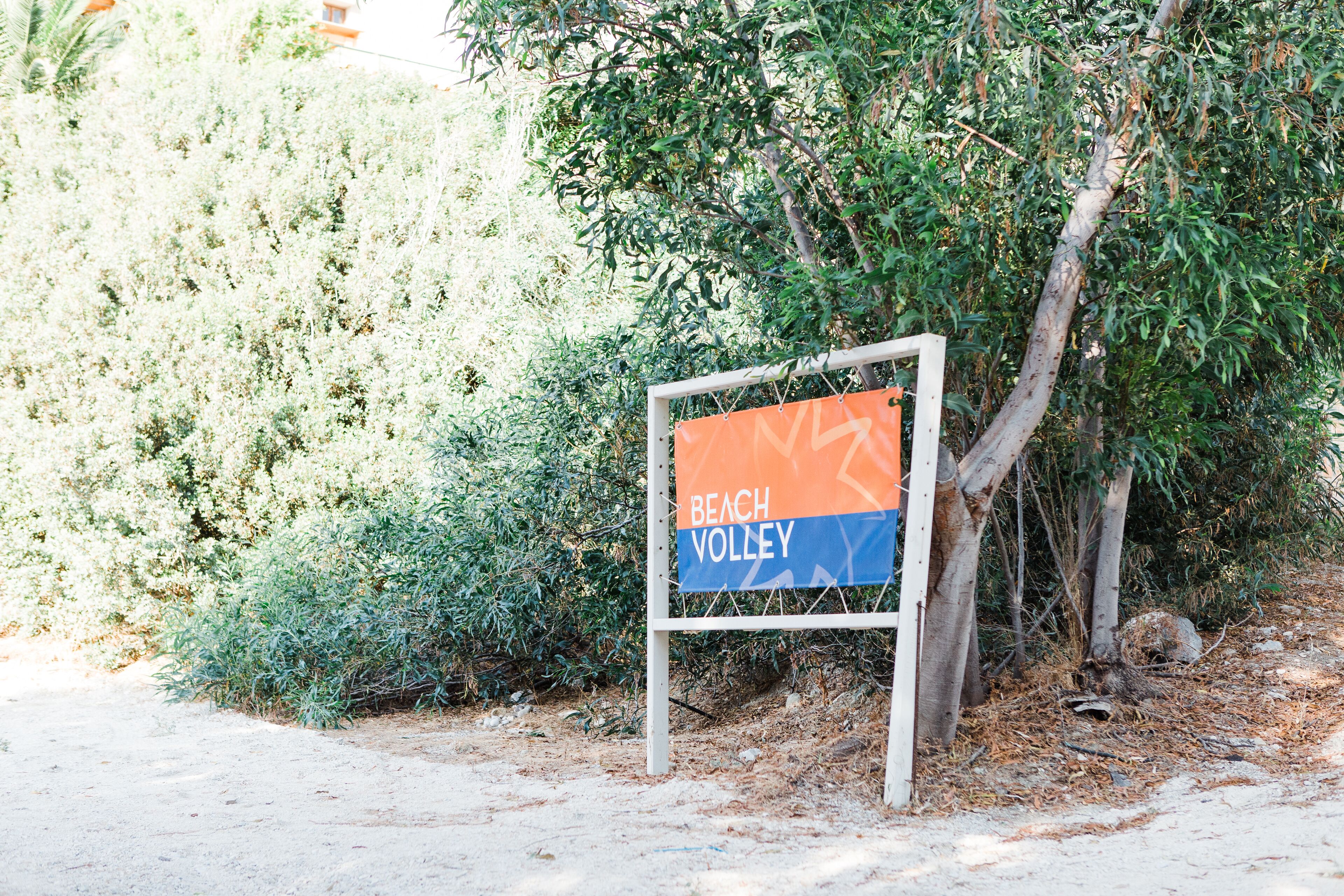 A sign for Beach Valley.