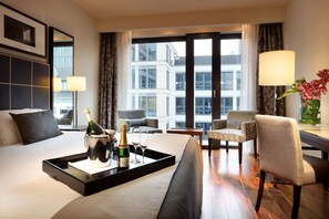 Premium bedding, minibar, in-room safe, desk