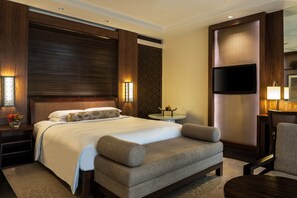 Seprai premium, selimut bulu angsa, dan tempat tidur Select Comfort