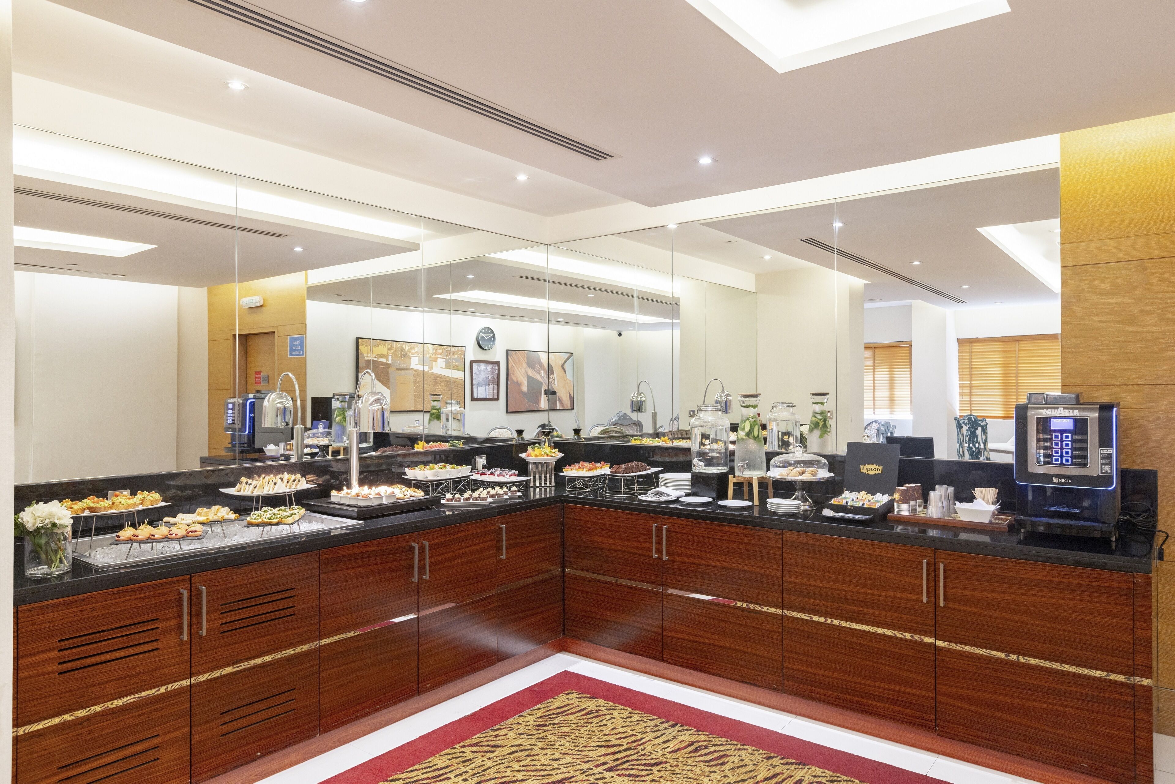 Foto - Golden Sands Hotel & Residences