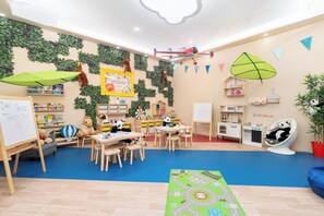 Área de juegos infantiles techada