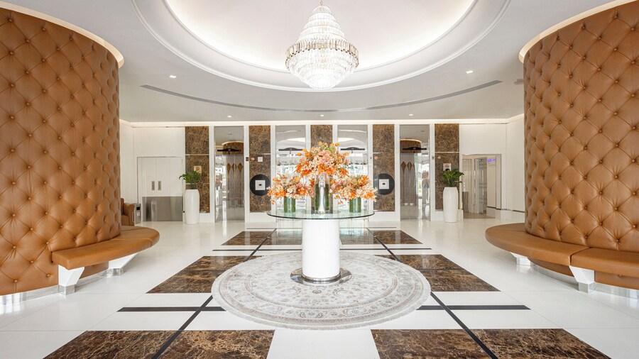 Golden Sands Hotel & Residences