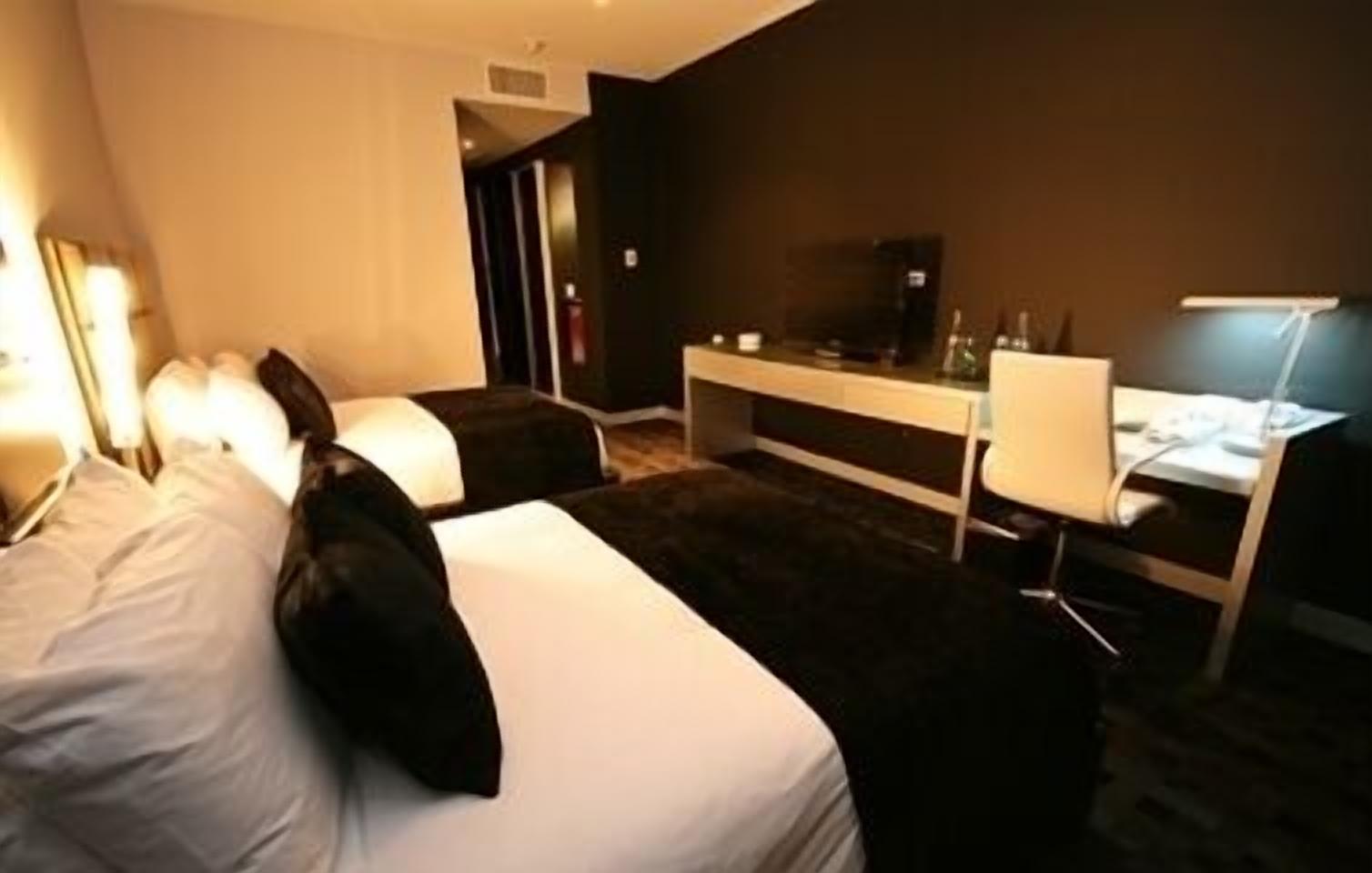 高級雙人房, 2 張加大雙人床