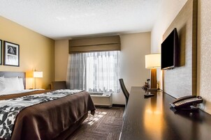 2 habitaciones, escritorio, tabla de planchar con plancha y wifi gratis 