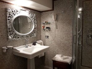 Apartment, 1 Schlafzimmer | Badezimmer