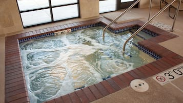 Una piscina techada