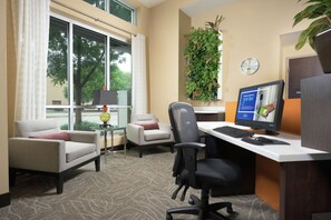 Business centre - Hampton Inn & Suites Chattanooga/Downtown (Chattanooga)