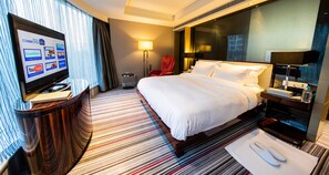 Habitación estándar, 1 cama de matrimonio grande, no fumadores, vistas a la ciudad | Vistas desde la habitación