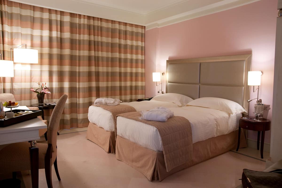 frette italian sheets, premium bedding, down duvets, memory-foam beds