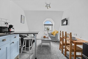 Huoneisto, kylpyhuone makuuhuoneen yhteydessä, kaupunkinäköala (Penthouse Suite)