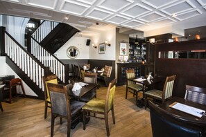 Breakfast, lunch and dinner served - The Golf Inn (St. Andrews)