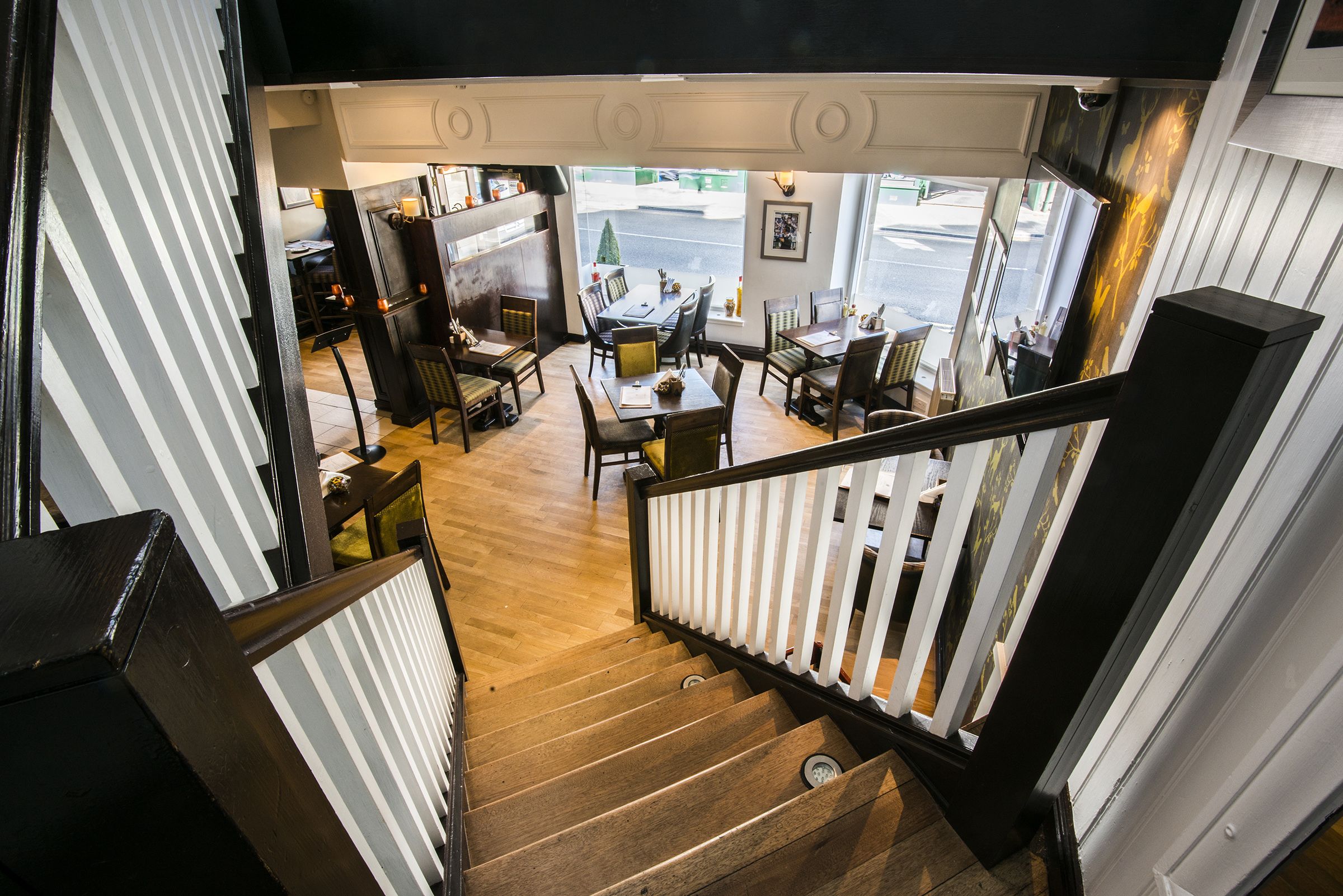 Breakfast, lunch and dinner served