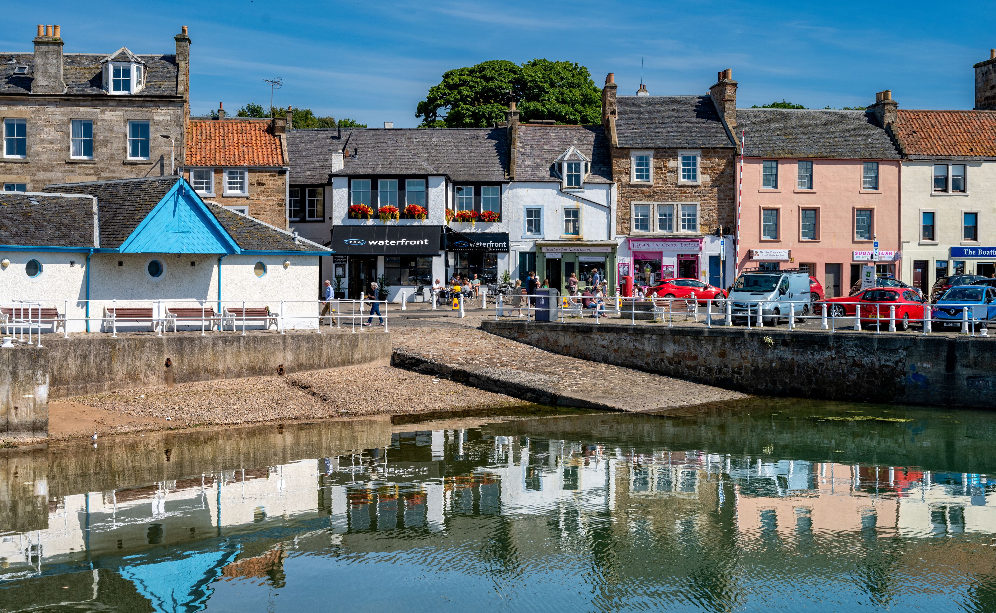 Fachada da propriedade
