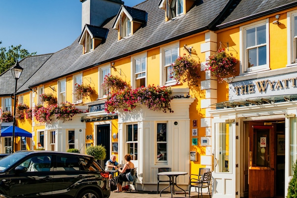 Mặt tiền nơi lưu trú