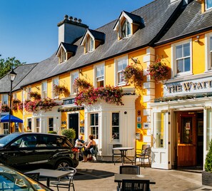 Front of property - The Wyatt Hotel (Westport)