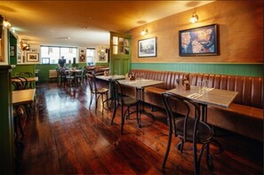 3 Restaurants, Mittagessen