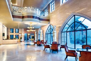 Couples treatment rooms, sauna, hot tub, hot springs, Turkish bath