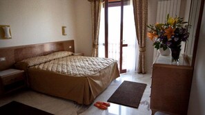 In-room safe, desk, soundproofing, iron/ironing board