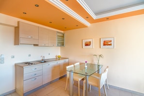 Family Suite | Private kitchen
