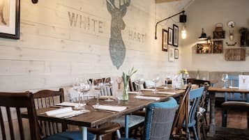 Frühstück, Mittagessen, Abendessen, britische Küche