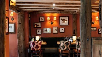 Frühstück, Mittagessen, Abendessen, britische Küche